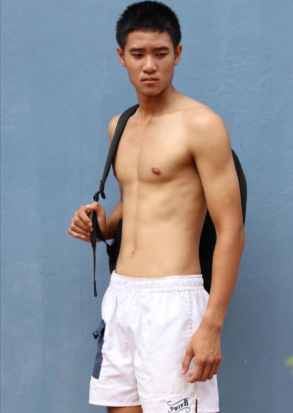 Alexis-Men-2